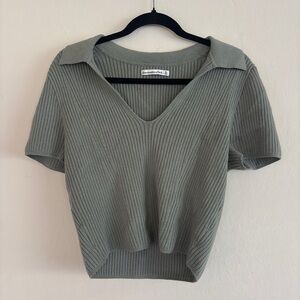 Sage green Ribbed V-Neck Knit Top